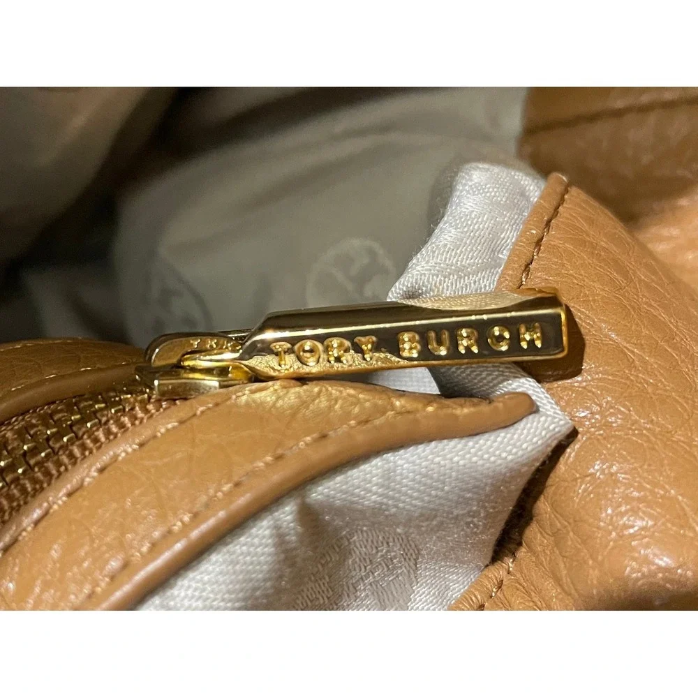 Tory Burch features *style